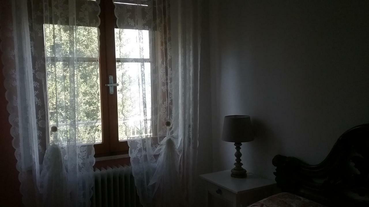 מלון קאסטיגליונה דל לאגו Antica Casa Di Famiglia מראה חיצוני תמונה